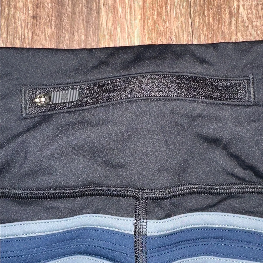 Lululemon Run Crew Tight size 12‎